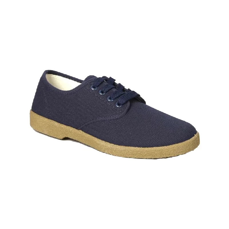 Men shoes for relaxed casual looks-Low Top Navy / Gum Sole